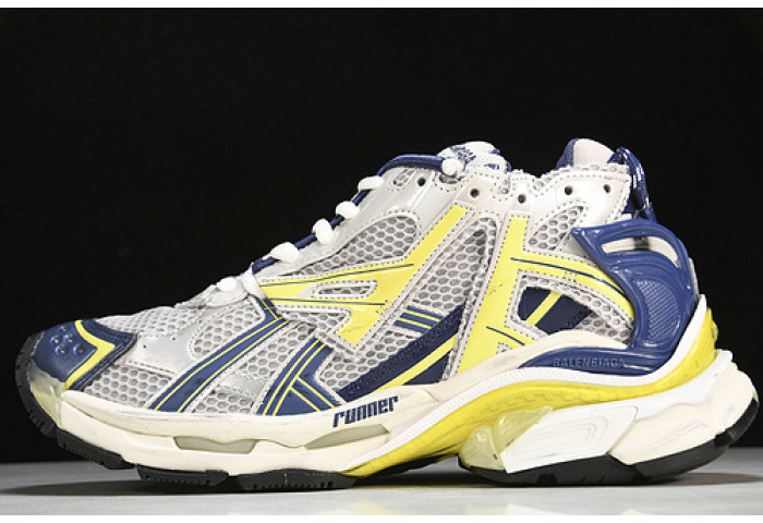 Ba*len*cia*ga track trainer  btt-065