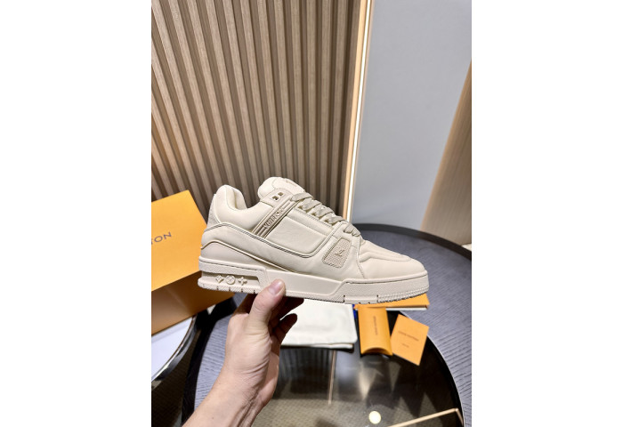 lou vuit sci-fi sneakers  lvss-0163