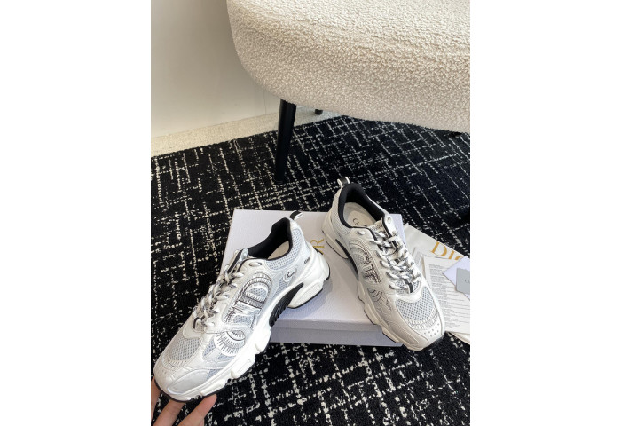 d*r  sneakers   drs-001