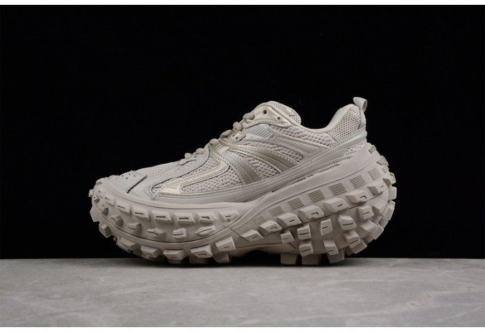 Ba*len*cia*ga defender rubber platform sneakers    w2ra69700