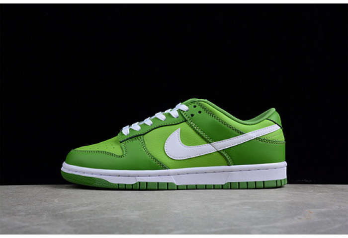 nike dunk low chlorophyll   dj6188-300
