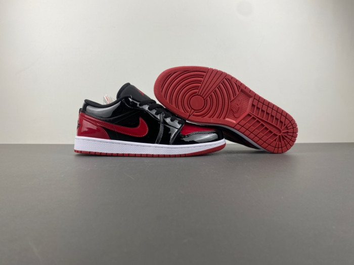 Air Jordan 1 Low 553558-063