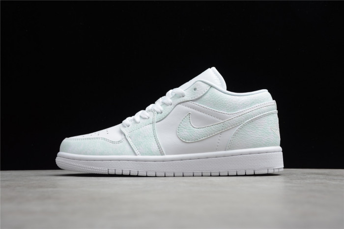 jordan 1 low  tumbled leather 553558-130