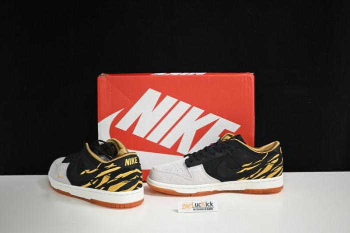 nike dunk low year of the tiger   dq5351-001
