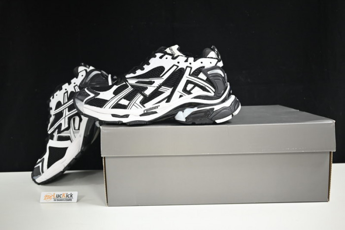 BALENGA RUNNER 677403-W3RB3-9010