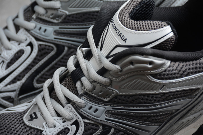 Ba*len*cia*ga x-pander