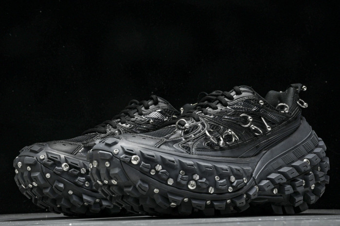 Ba*len*cia*ga  defender  bd -003