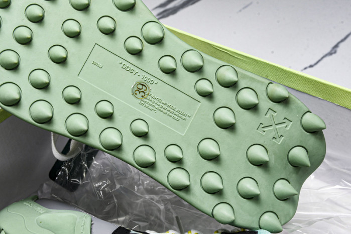 OW C/O​ ODSY-1000 SNEAKERS 9ACZV5NZL00