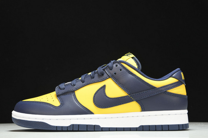 nk dunk low  “varsity maize”  dd1391--700