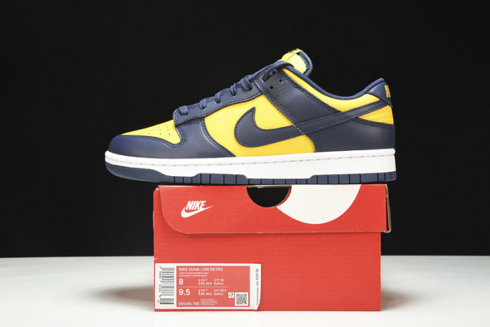 nk dunk low  “varsity maize”  dd1391--700