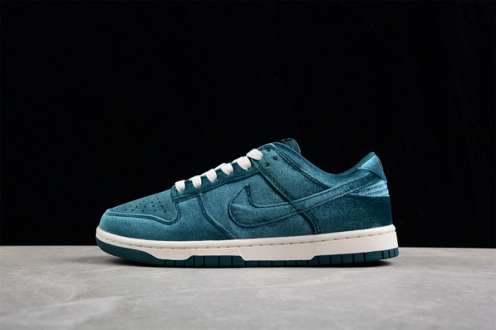 nike dunk low dz5224-300