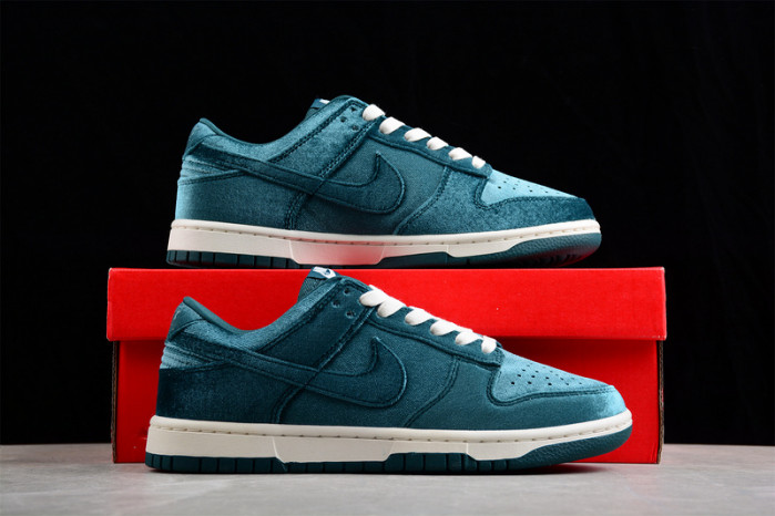 nike dunk low dz5224-300