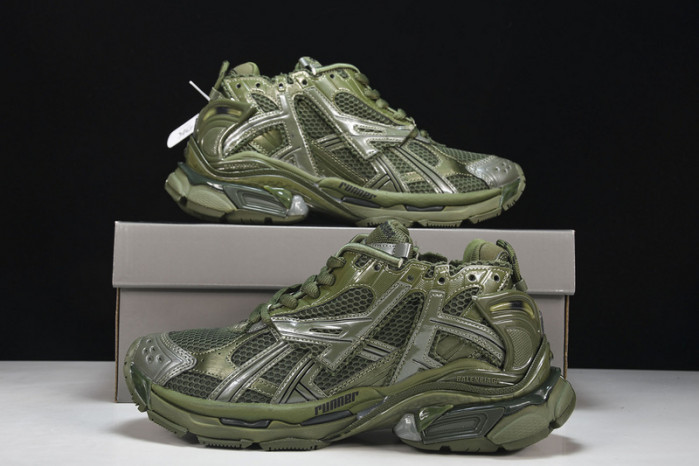 Ba*len*cia*ga track trainer  btt-056