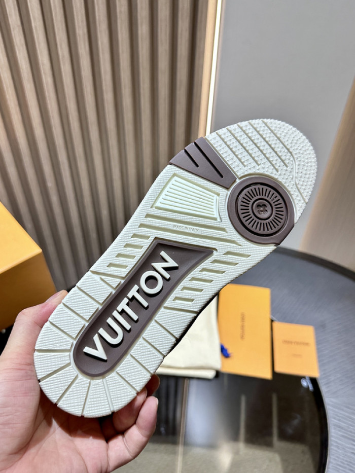 lou vuit sci-fi sneakers  lvss-0238