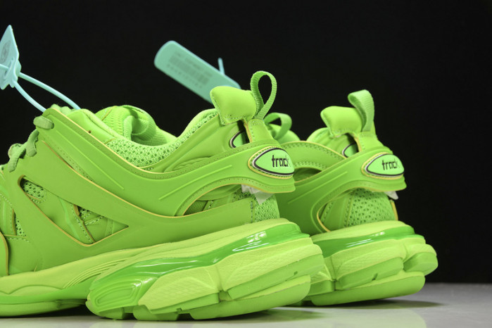 Ba*len*cia*ga track trainer    btt-045