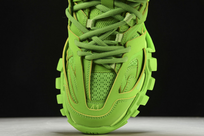 Ba*len*cia*ga track trainer    btt-045