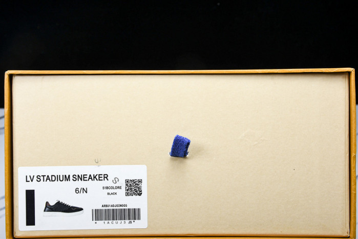 lou vuit  sneakers  lvss-0284