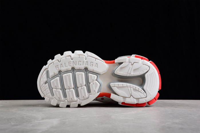 Ba*len*cia*ga track trainer  btt-057