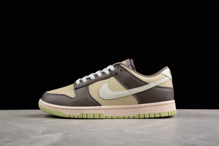 nike  sb dunk low "khaki" fb4960-210