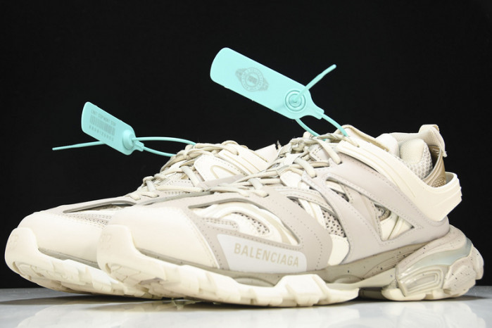 Ba*len*cia*ga track trainer   btt-044