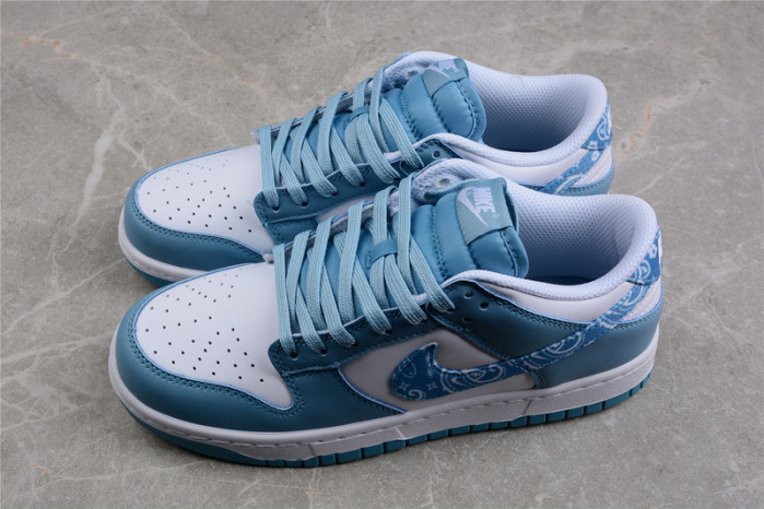 nk dunk low "green/blue paisley"   dh4401-101