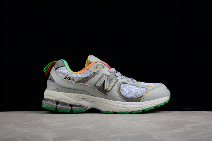 new balance "protection pack"    ml2002rgd