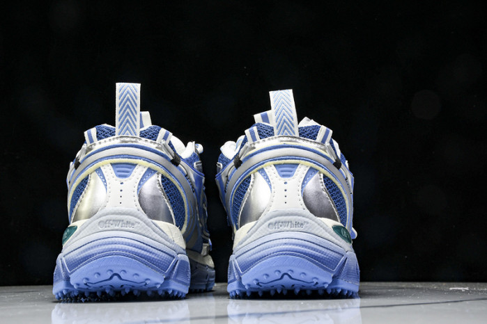 C/O​ SNEAKERS CO-025