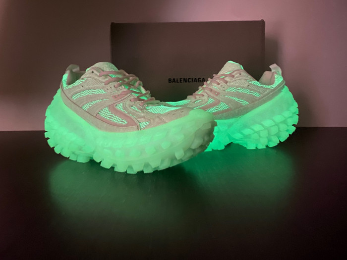 Ba*len*cia*ga track trainer  (all white night light ) btt-037