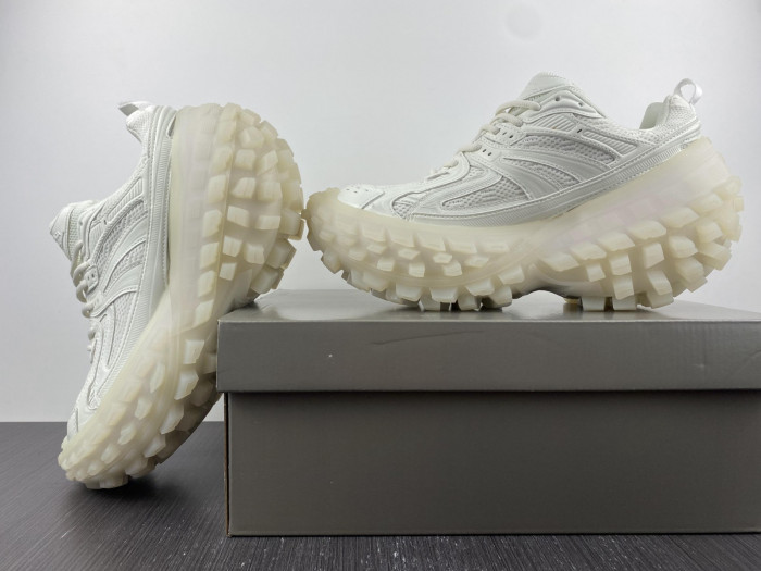 Ba*len*cia*ga track trainer  (all white night light ) btt-037