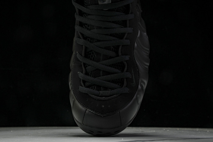 Nike Air Foamposite One FD5855-001