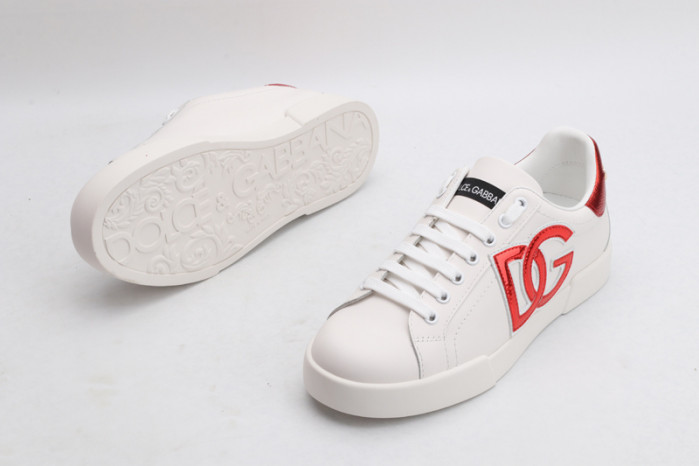dg  sneakers  dg -052