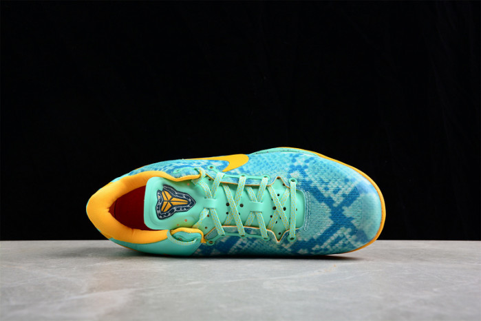 nike zoom kobe 8   555035-304