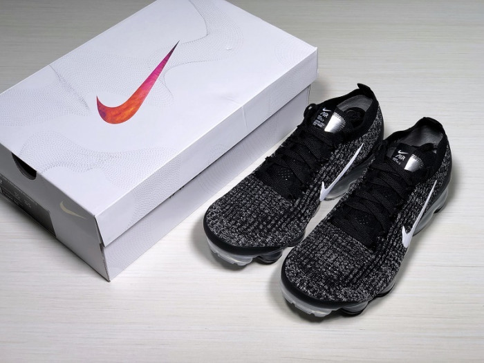 nike air vapormax flyknit 3 oreo aj6900-002