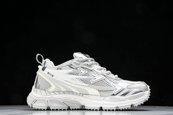 c/o​  sneakers  co-011