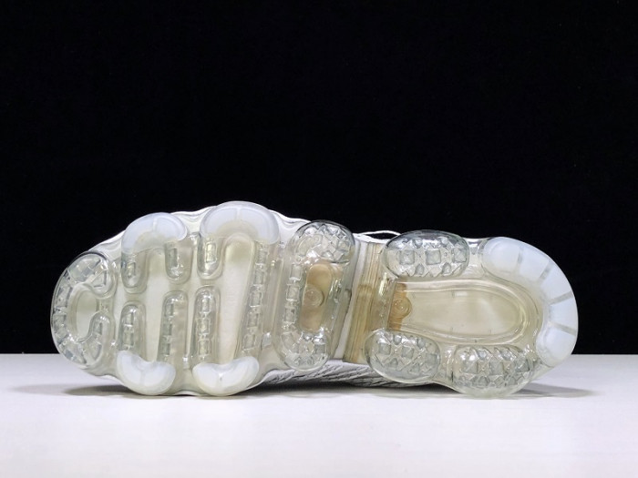 nike air vapormax run utility white reflect silver (w) aq8811-100