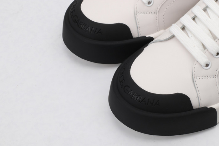 dg  sneakers  dg -007