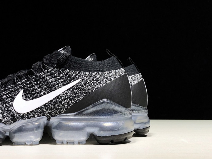 nike air vapormax flyknit 3 oreo aj6900-002
