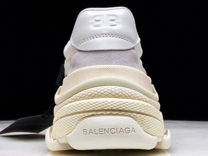 balenga triple s white ecru 506346 w09t1 9000