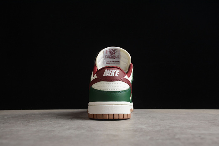 nike sb dunk low  fb7160-161