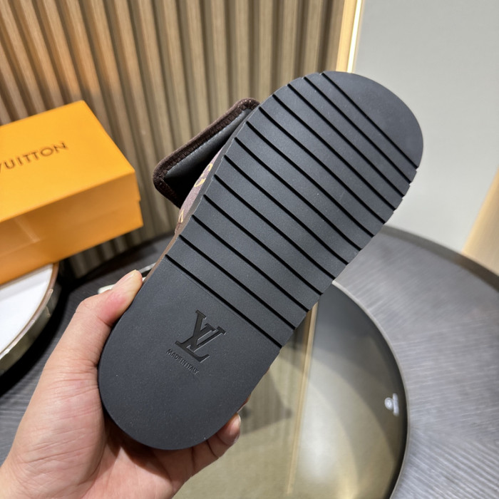 L*VT SANDALS LVLSS-025