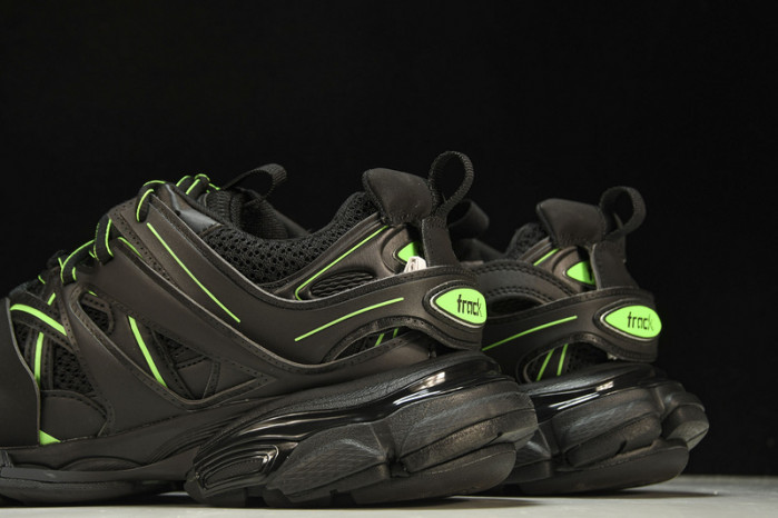 Ba*len*cia*ga track trainer  btt-075