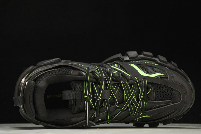 Ba*len*cia*ga track trainer  btt-075