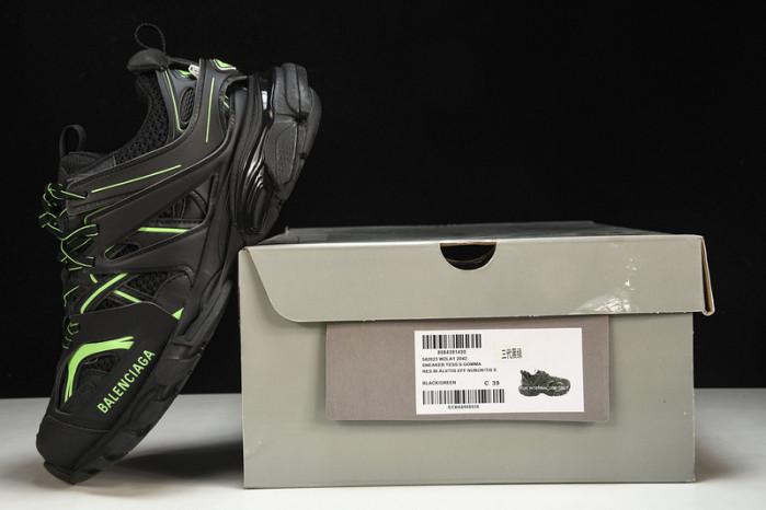 Ba*len*cia*ga track trainer  btt-075