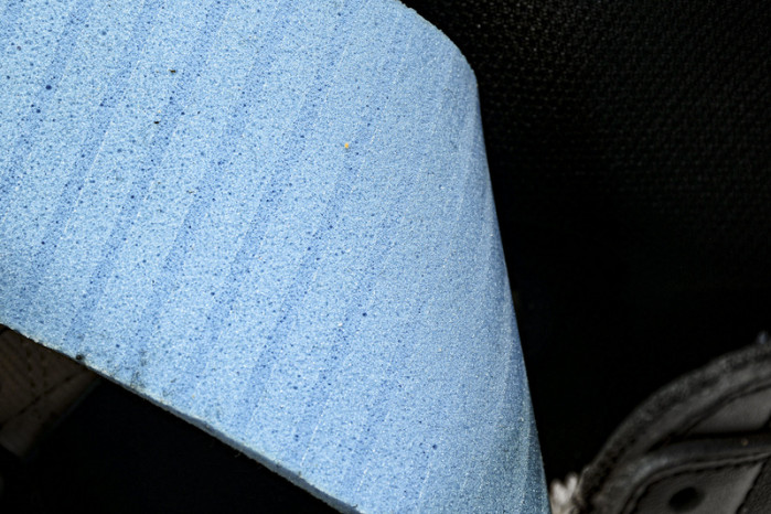 Air Jordan 1 High OG "Stage Haze" 555088-010