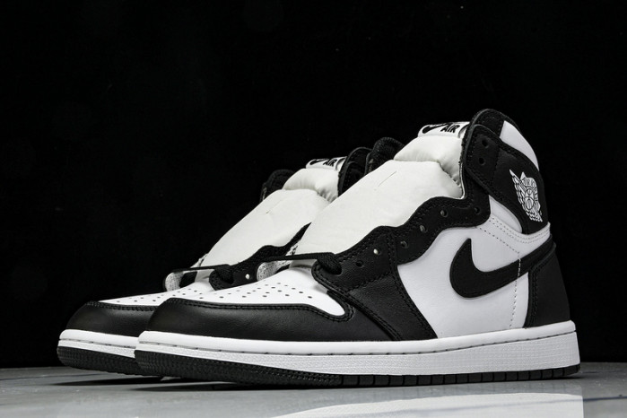 Air Jordan 1 High OG "Stage Haze" 555088-010