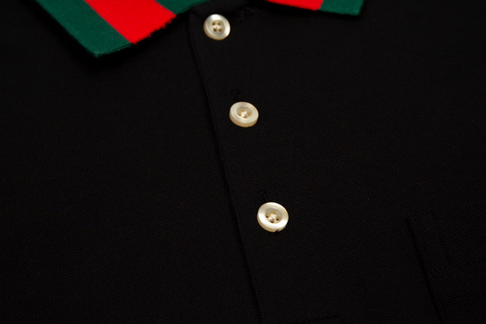 G*UCCI CLOTHES GICS-022