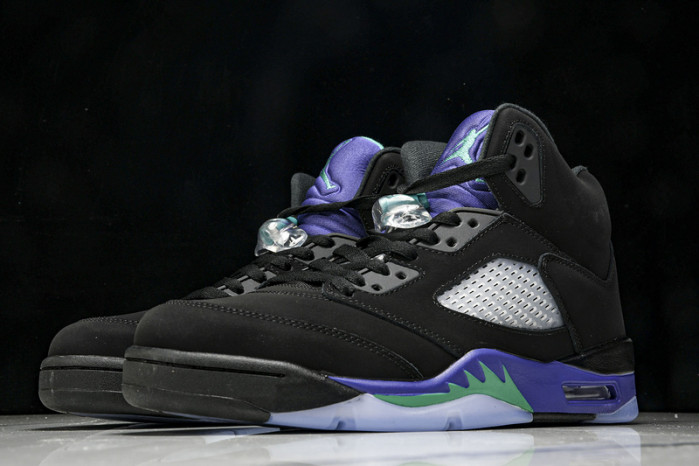 Air Jordan 5 Retro "Black Grape" 136027-007