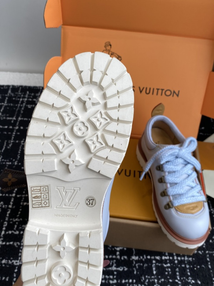 L*VT PLATFORM LOAFERS LPLS-001