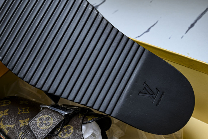 L*VT SANDALS LVLSS-0131