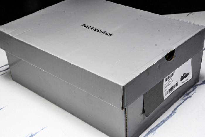 Balenciaga Hamptons Worn-Out WCURB1000